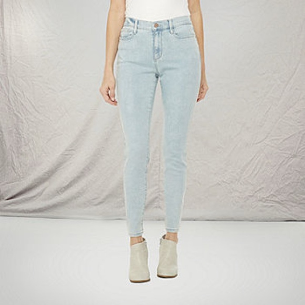 a.n.a Blue Skinny Jeans High-Waisted Denim